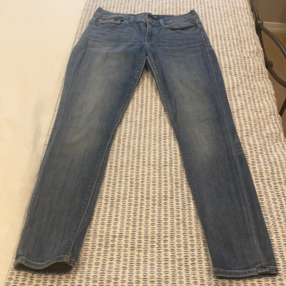 Express blue jeans